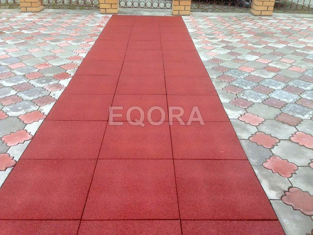Резиновое покрытие для двора частного дома из резиновой крошки в Аргаяше